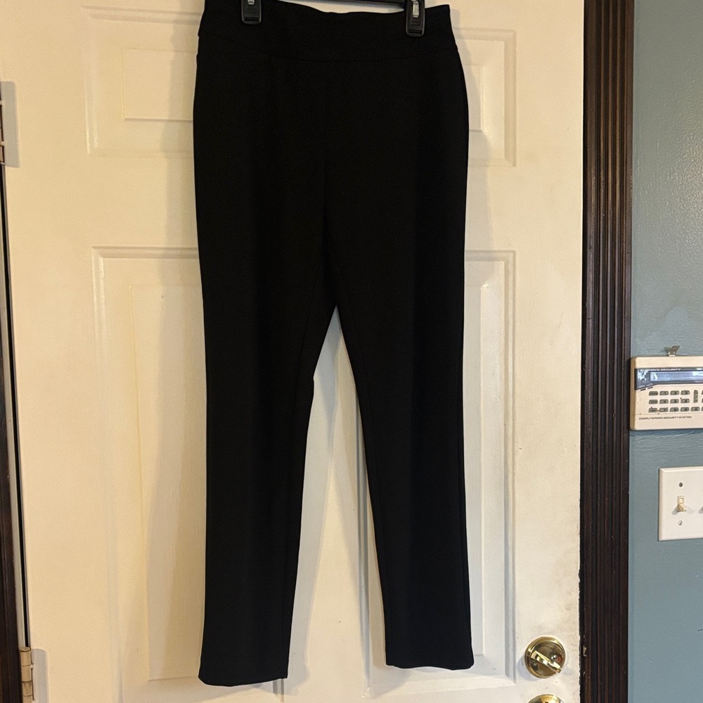 Tahari Black Ankle-Length Women's Pants